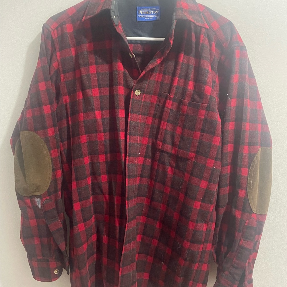 Pendleton Red and Black Buffalo Plaid Wool Shirt Jacket with Suede Elbow Patches